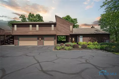 4247 S State Route 231 #B, Tiffin, OH 44883