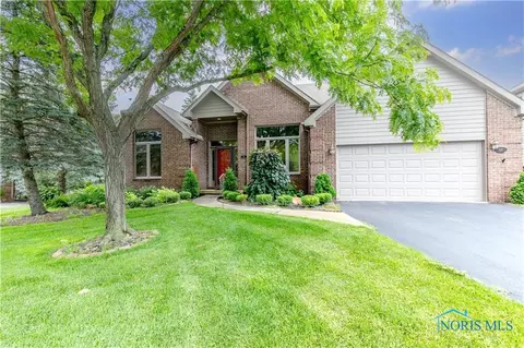 114 Wentworth Ct, Perrysburg, OH 43551