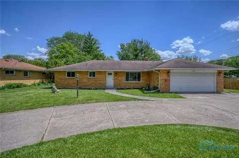 3651 Heatherdowns Blvd, Toledo, OH 43614