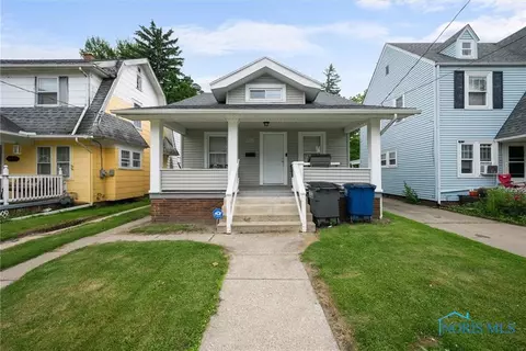 3527 Revere Dr, Toledo, OH 43612