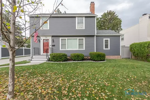 736 Inwood Pl, Maumee, OH 43537