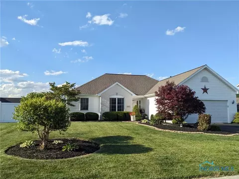 103 E Greenwood Dr, Haskins, OH 43525