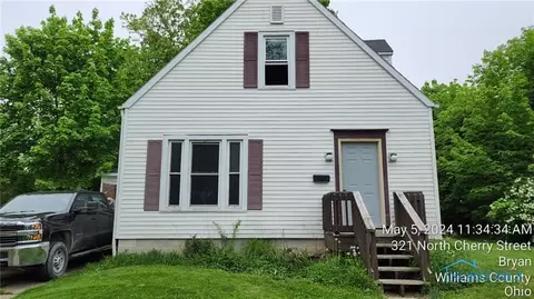 322 N Cherry St, Bryan, OH 43506