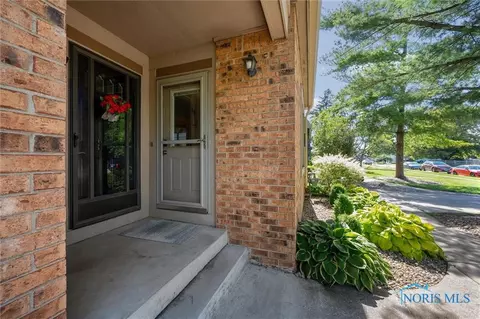 1275 Applegate St #4, Waterville, OH 43566 photo 3