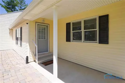 174 Bern St, Bluffton, OH 45817 photo 5