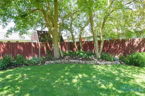 174 Bern St, Bluffton, OH 45817 photo 10