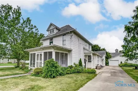 901 Selby St, Findlay, OH 45840