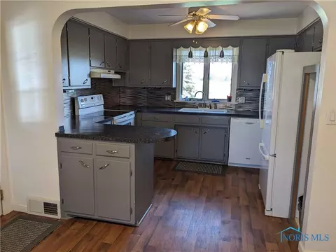 2070 E Main St, Ottawa, OH 45875 photo 5