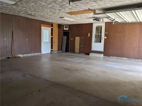 2070 E Main St, Ottawa, OH 45875 photo 15