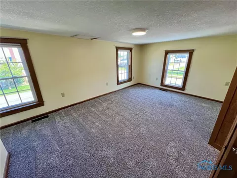 301 E Main St, Vanlue, OH 45890 photo 30