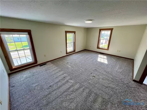 301 E Main St, Vanlue, OH 45890 photo 24