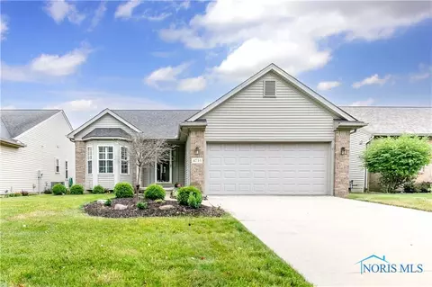 4733 Port Dr, Maumee, OH 43537