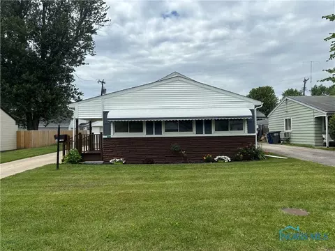 5869 Merle St, Toledo, OH 43623