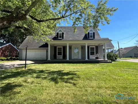 325 W Holland St, Archbold, OH 43502