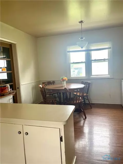 415 E Wilson St, Bryan, OH 43506 photo 9