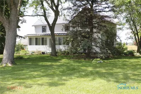 23811 W Hellwig Rd, Genoa, OH 43430