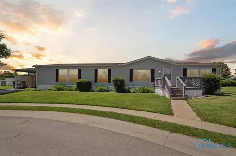 715 S Holland Sylvania Rd #86, Toledo, OH 43615