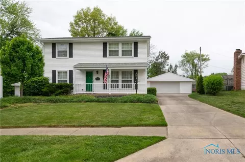 2246 Mayfield Rd, Cuyahoga Falls, OH 44221