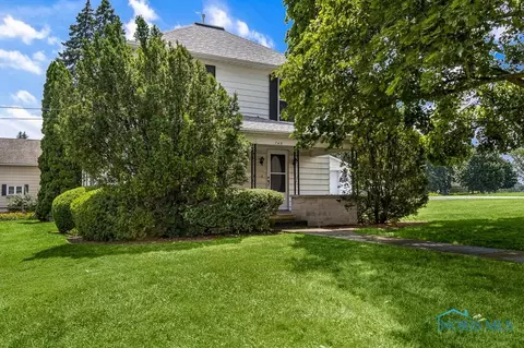 745 W Fremont St, Fostoria, OH 44830