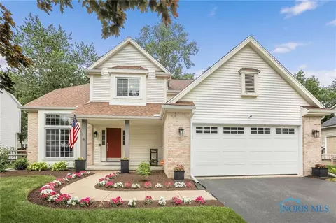 3717 Wild Pheasant Ln, Sylvania, OH 43560