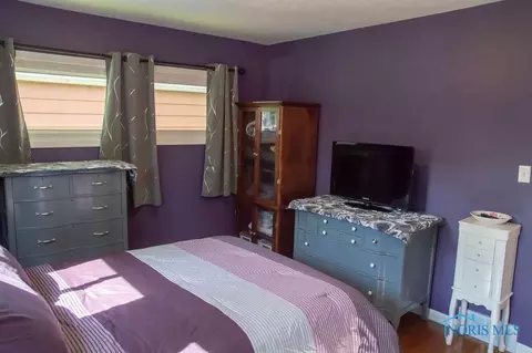 5618 Chippewa Rd, Toledo, OH 43613 photo 4