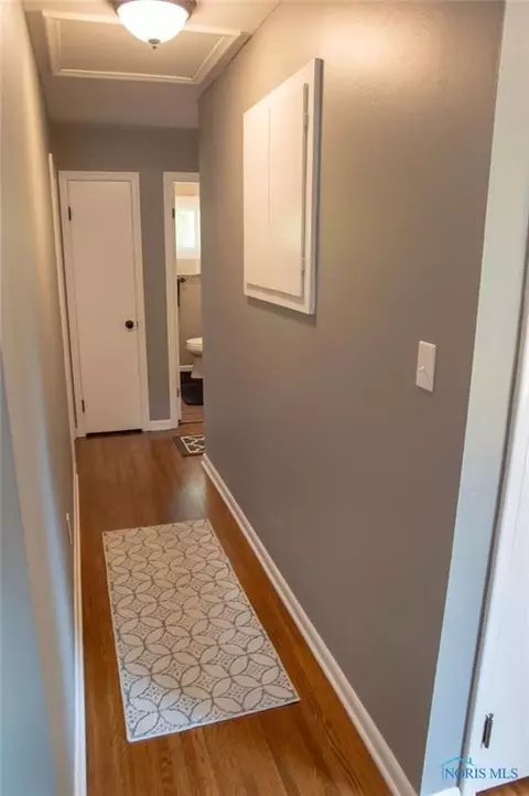 5618 Chippewa Rd, Toledo, OH 43613 photo 9