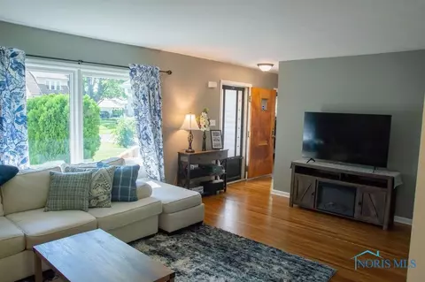 5618 Chippewa Rd, Toledo, OH 43613 photo 12
