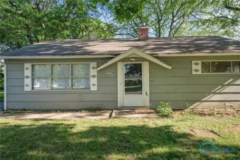 36 Independence Rd, Toledo, OH 43607 photo 5