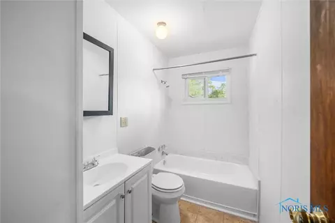 36 Independence Rd, Toledo, OH 43607 photo 17