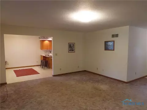 327 Carson Dr, Bryan, OH 43506 photo 12
