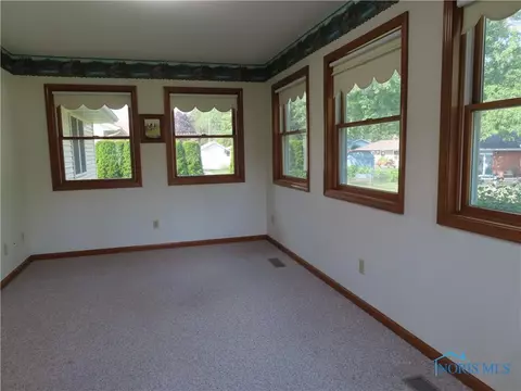 327 Carson Dr, Bryan, OH 43506 photo 16
