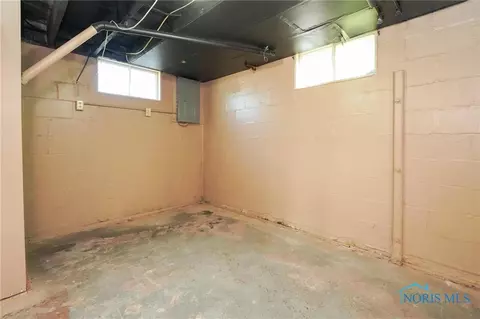301 Rector Ave, Findlay, OH 45840 photo 33