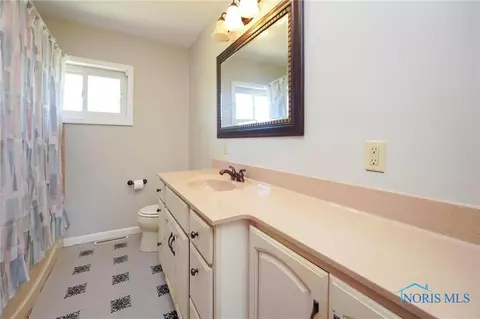 301 Rector Ave, Findlay, OH 45840 photo 19