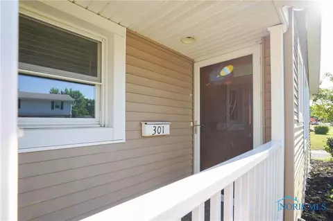 301 Rector Ave, Findlay, OH 45840 photo 4