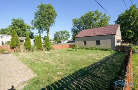 301 Rector Ave, Findlay, OH 45840 photo 5