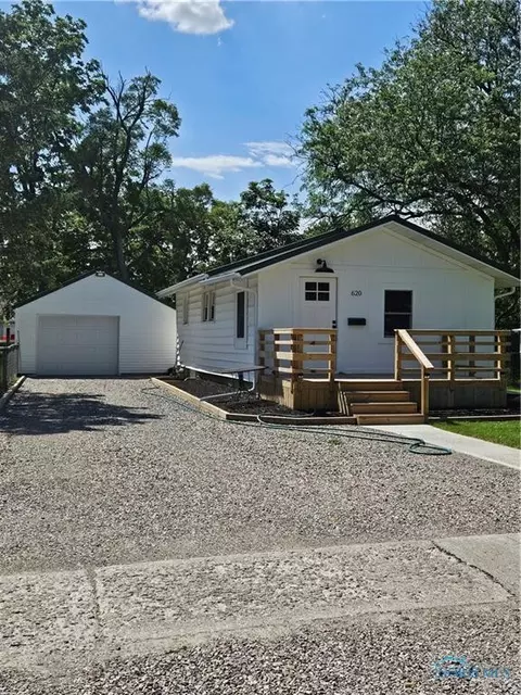 620 S Beech St, Bryan, OH 43506 photo 2