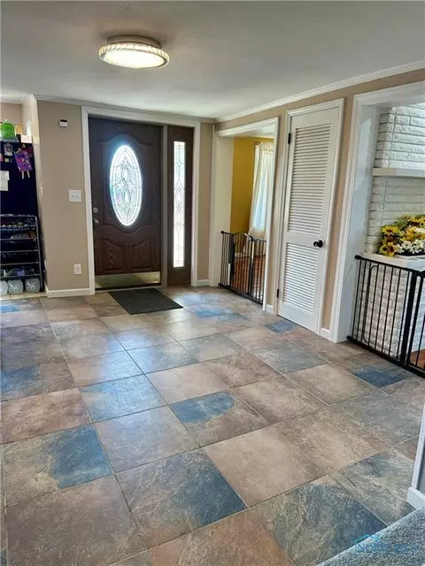 211 N Walnut St, Dunkirk, OH 45836 photo 13