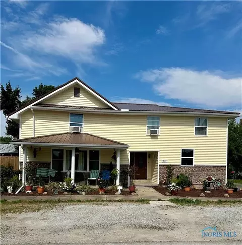211 N Walnut St, Dunkirk, OH 45836 photo 3