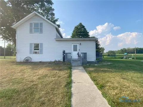1556 County Road 5-2, Delta, OH 43515