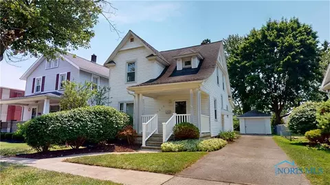 1219 Hamlin St, Fremont, OH 43420