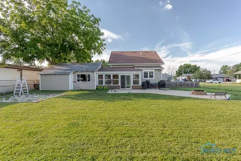 218 Guy St, Walbridge, OH 43465 photo 44