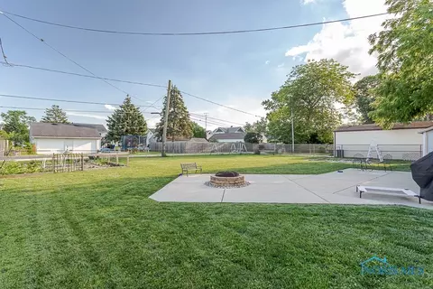 218 Guy St, Walbridge, OH 43465 photo 41