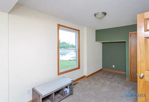 218 Guy St, Walbridge, OH 43465 photo 30