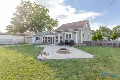 218 Guy St, Walbridge, OH 43465 photo 43