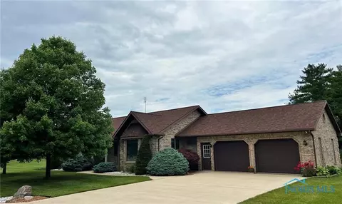 147 Westlake Dr, Edgerton, OH 43517