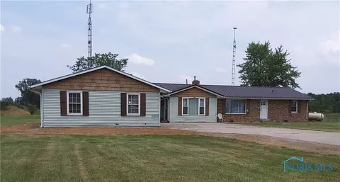 21761 Def Paulding Co Line Rd, Defiance, OH 43512