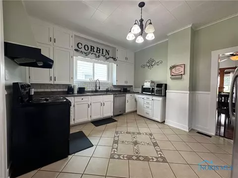 215 Shinkle St, Findlay, OH 45840 photo 13