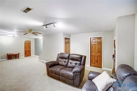 3100 Heatherdowns Dr, Findlay, OH 45840 photo 41