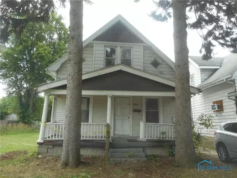 522 E Streicher St, Toledo, OH 43608