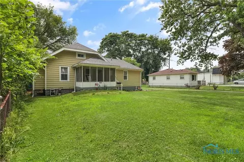 5137 Brandon Rd, Toledo, OH 43615